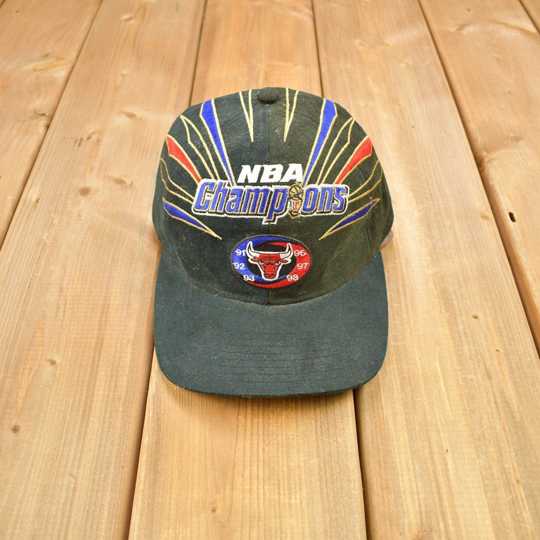 NBA CHICAGO BULLS BASKETBALL CAP STARTER VINTAGE 