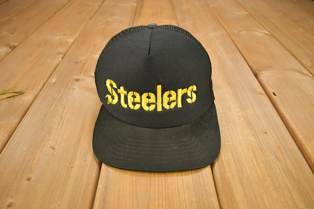 Vintage 1990s Pittsburgh Steelers NFL New Era Snap Back Trucker Hat