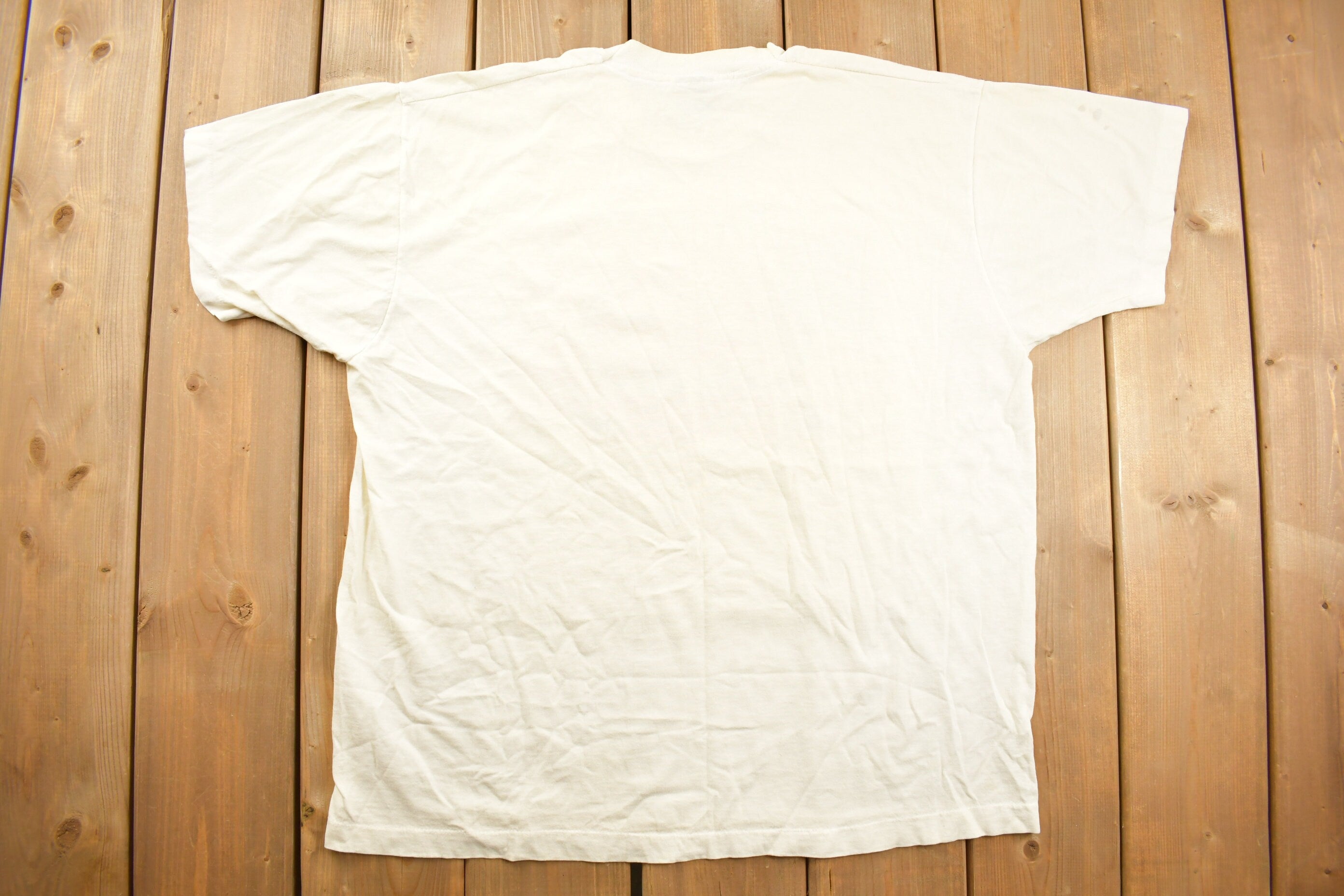 Vintage 1990s Operation Desert Storm Military Graphic T Shirt