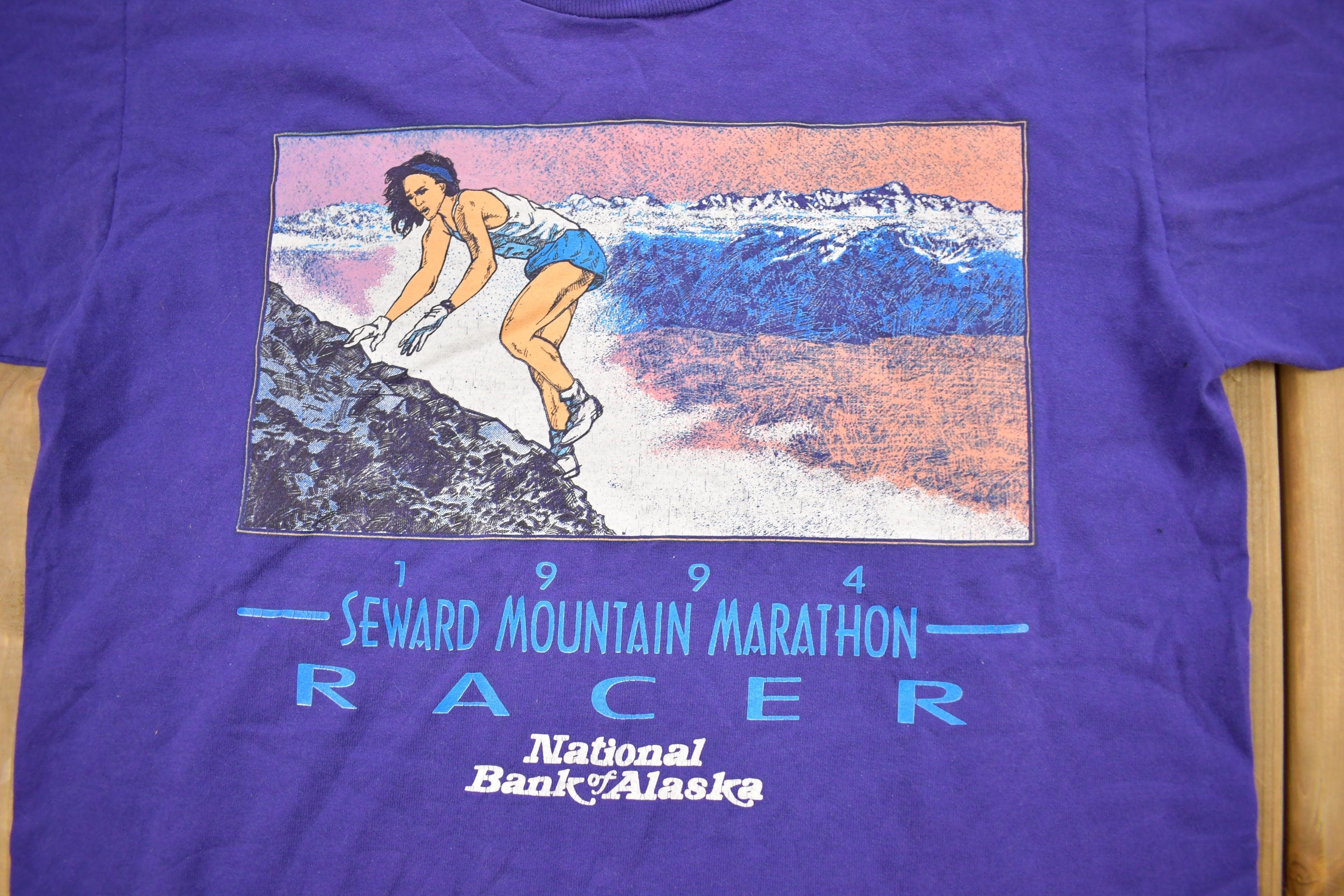 Vintage 1994 Seward Mountain Marathon Racer Souvenir T Shirt