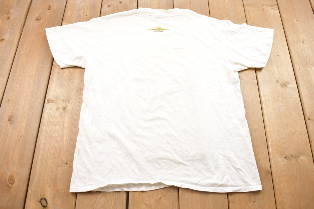 Vintage 1997 Oshkosh 1997 Dog Pilot Graphic T-Shirt