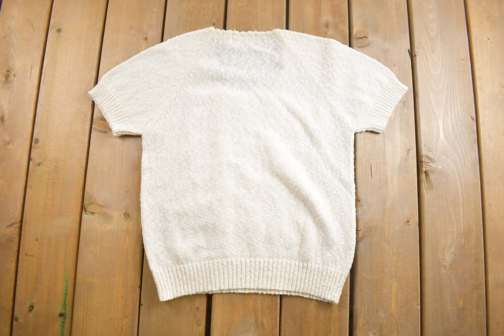 Vintage 1990s Knitted Short Sleeve Crewneck Sweater / Cute / Vintage 90s Crewneck / Knit Crewneck / White