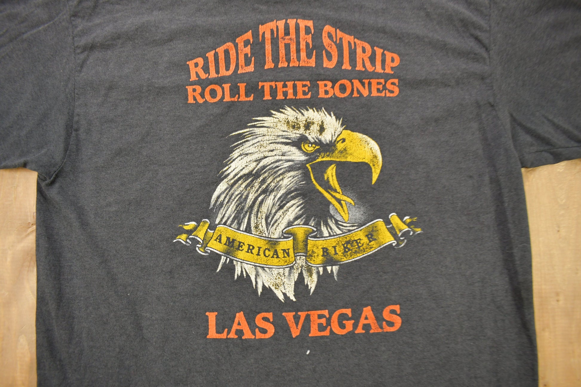 Vintage 1992 Harley Davidson Wolf Graphic 3D Emblem T-Shirt