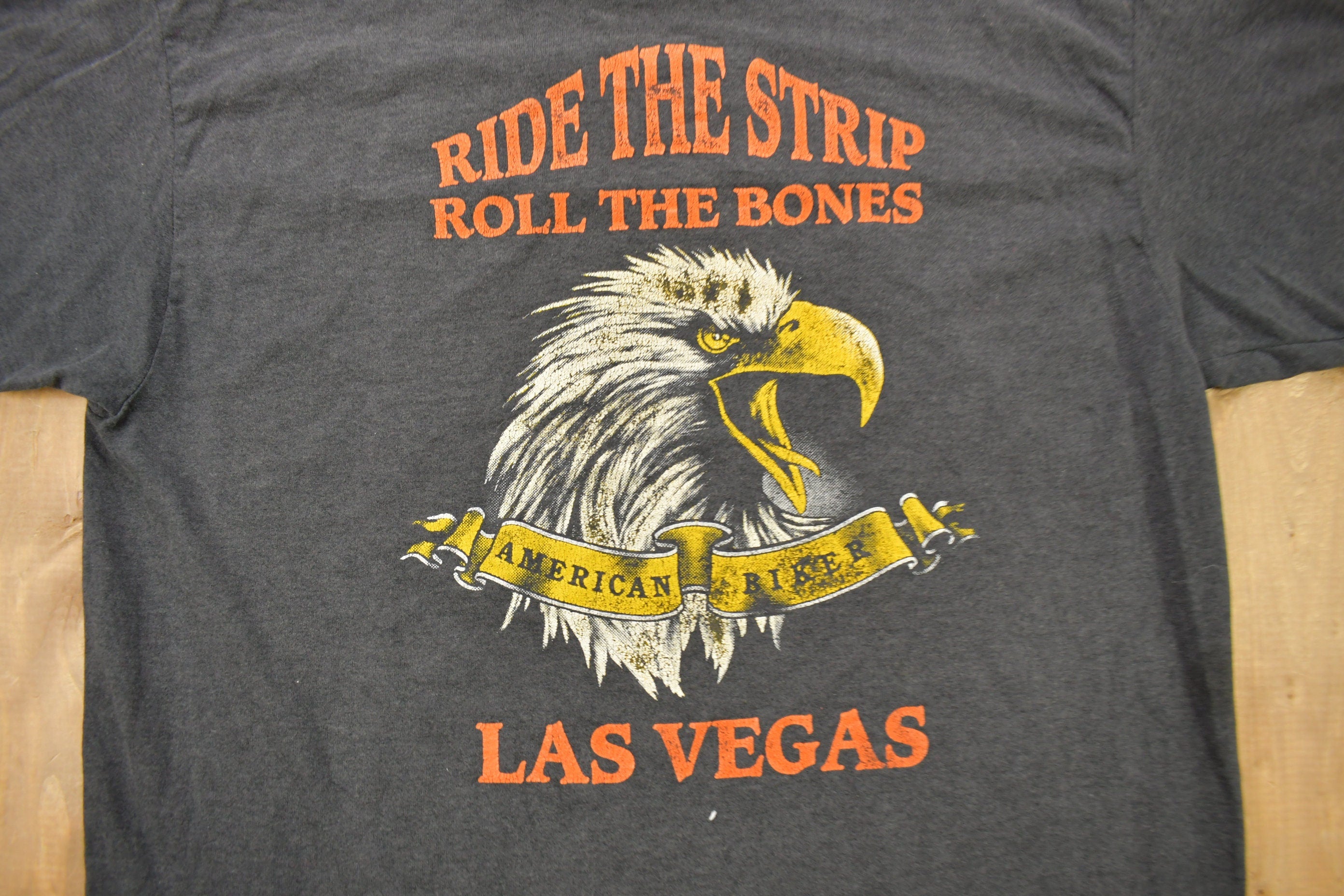 Vintage 1992 Harley Davidson Wolf Graphic 3D Emblem T-Shirt