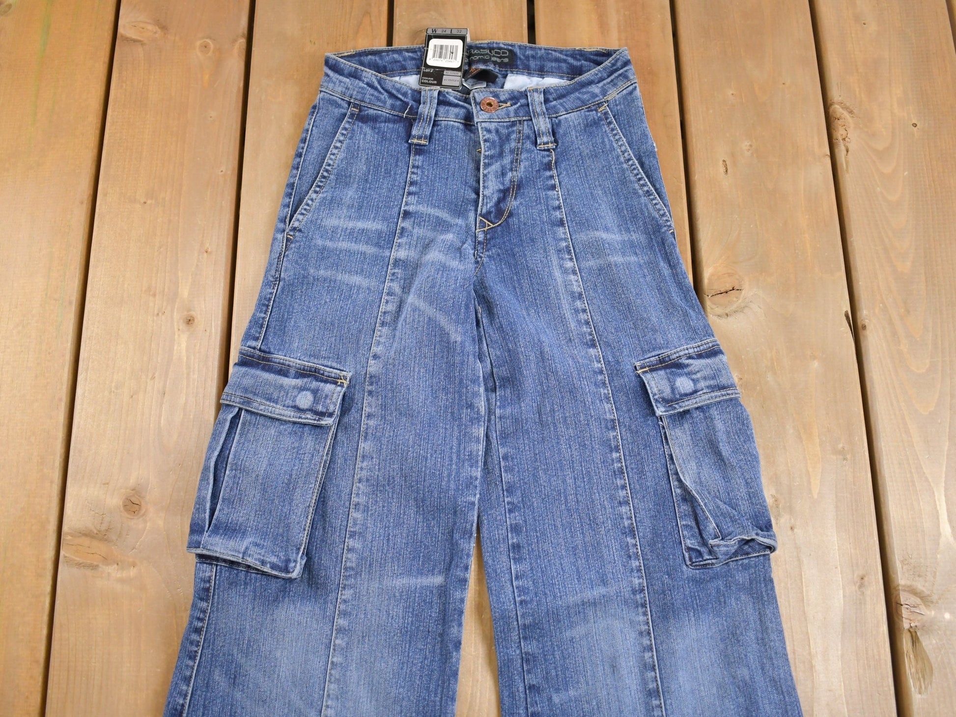 Vintage Deadstock Y2K Parasuco Flared Lowrise Cargo Jeans