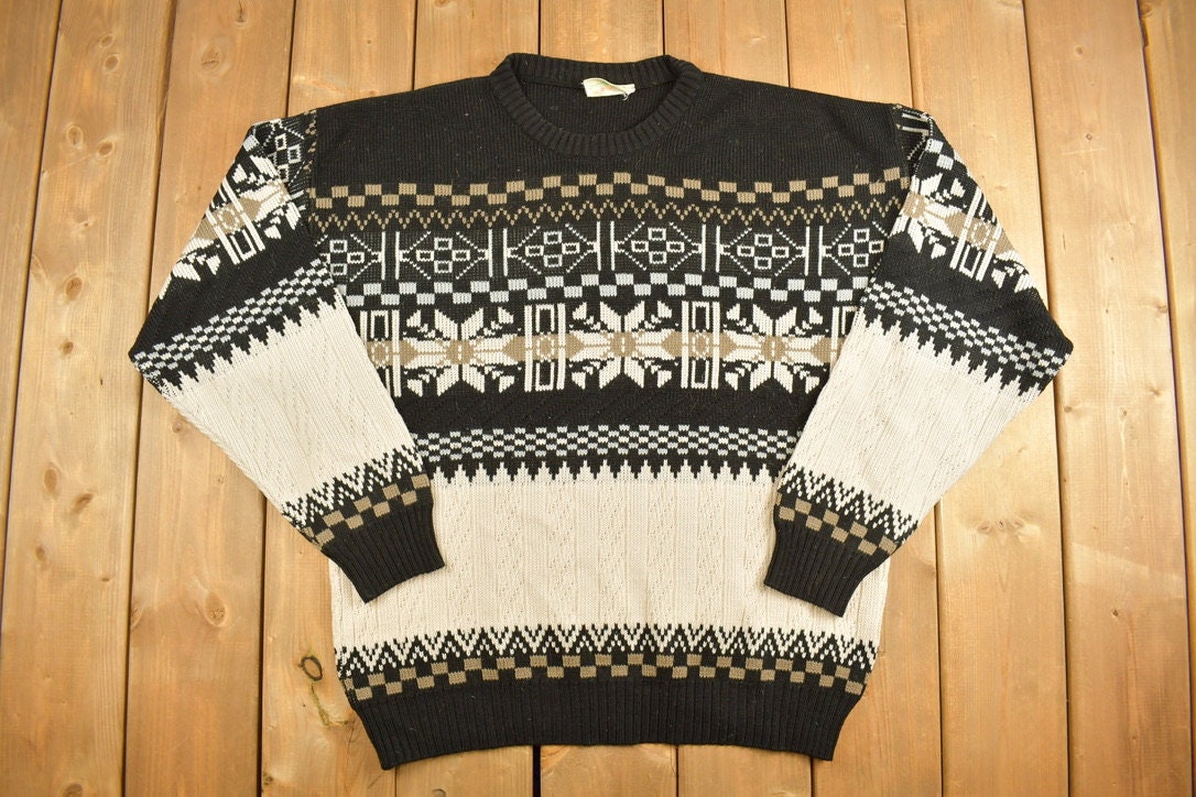Vintage 1990s Northwest Territory Snow Graphic Knitted Sweater