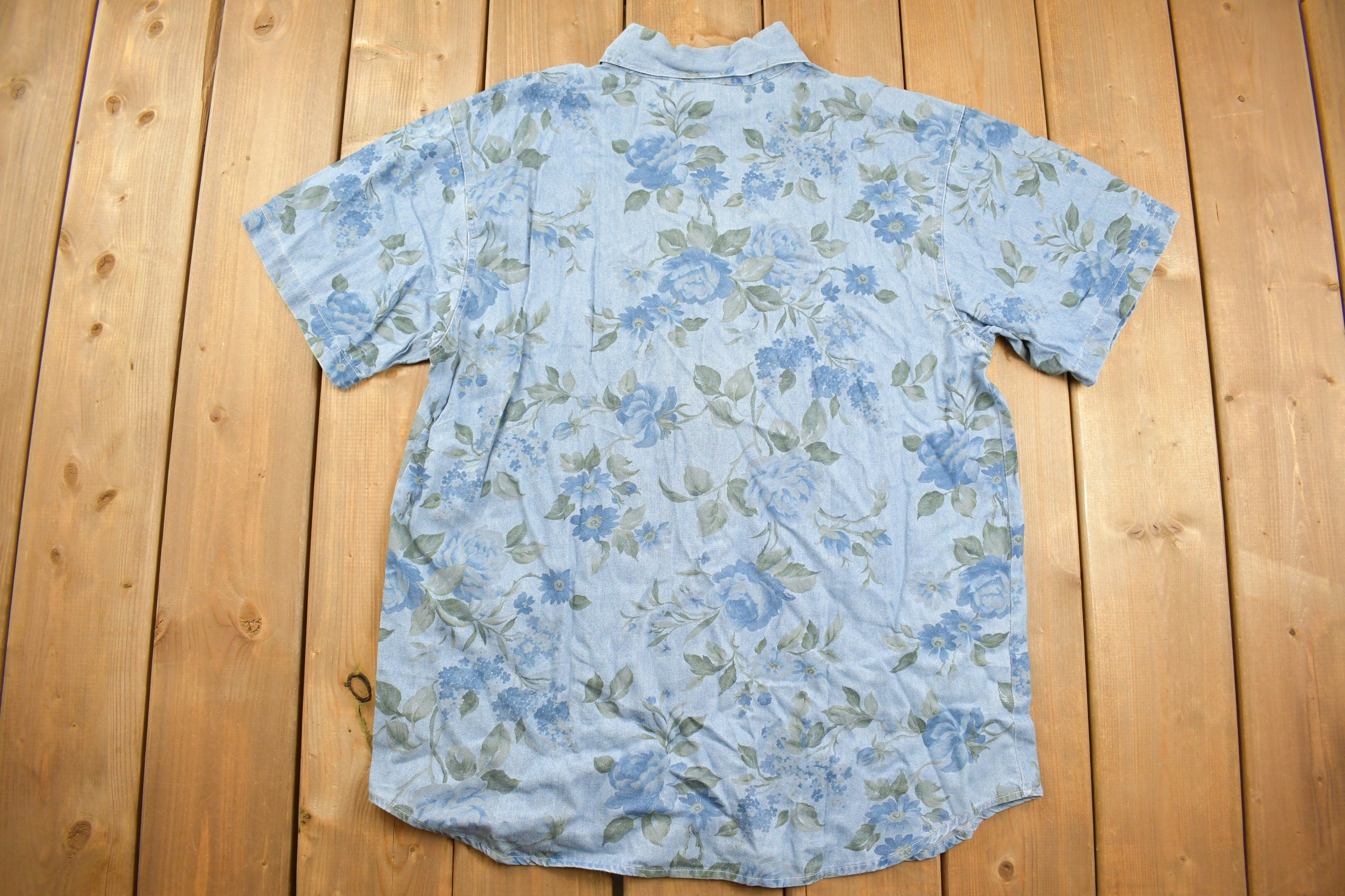 Vintage 1990s Capacity Floral Button Up Shirt