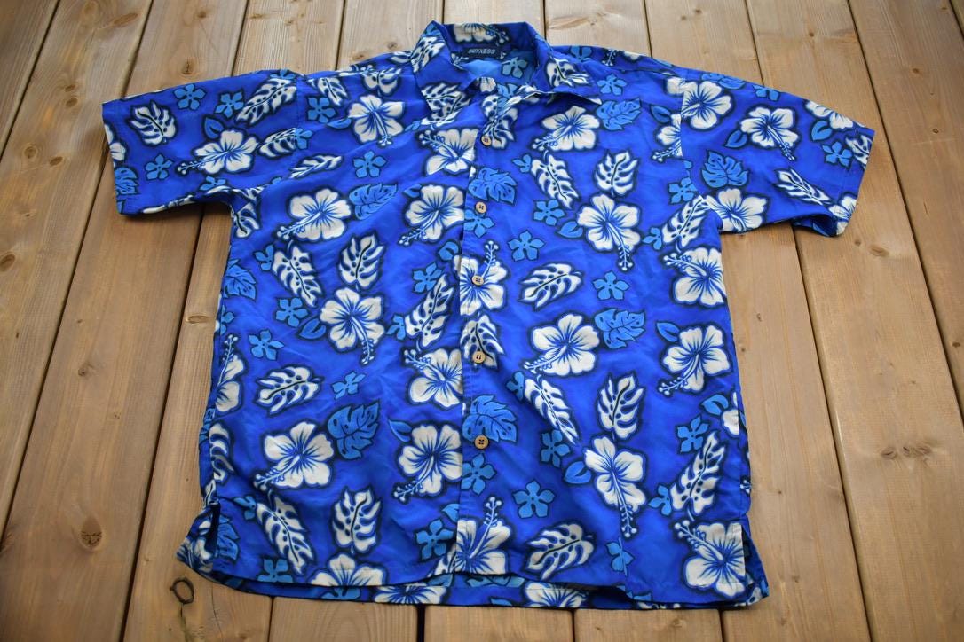 Vintage 2000s Suxxes Floral Beach Hawaiian Button Up Y2K Shirt