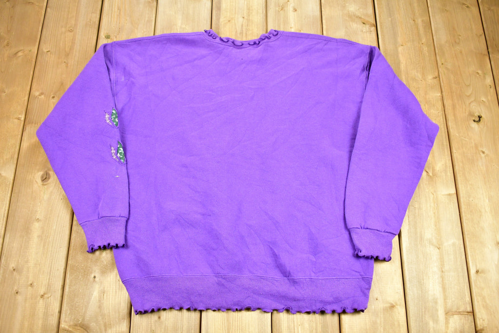 Vintage 1990s Heart Graphic Embroidered Cute Crewneck Sweater