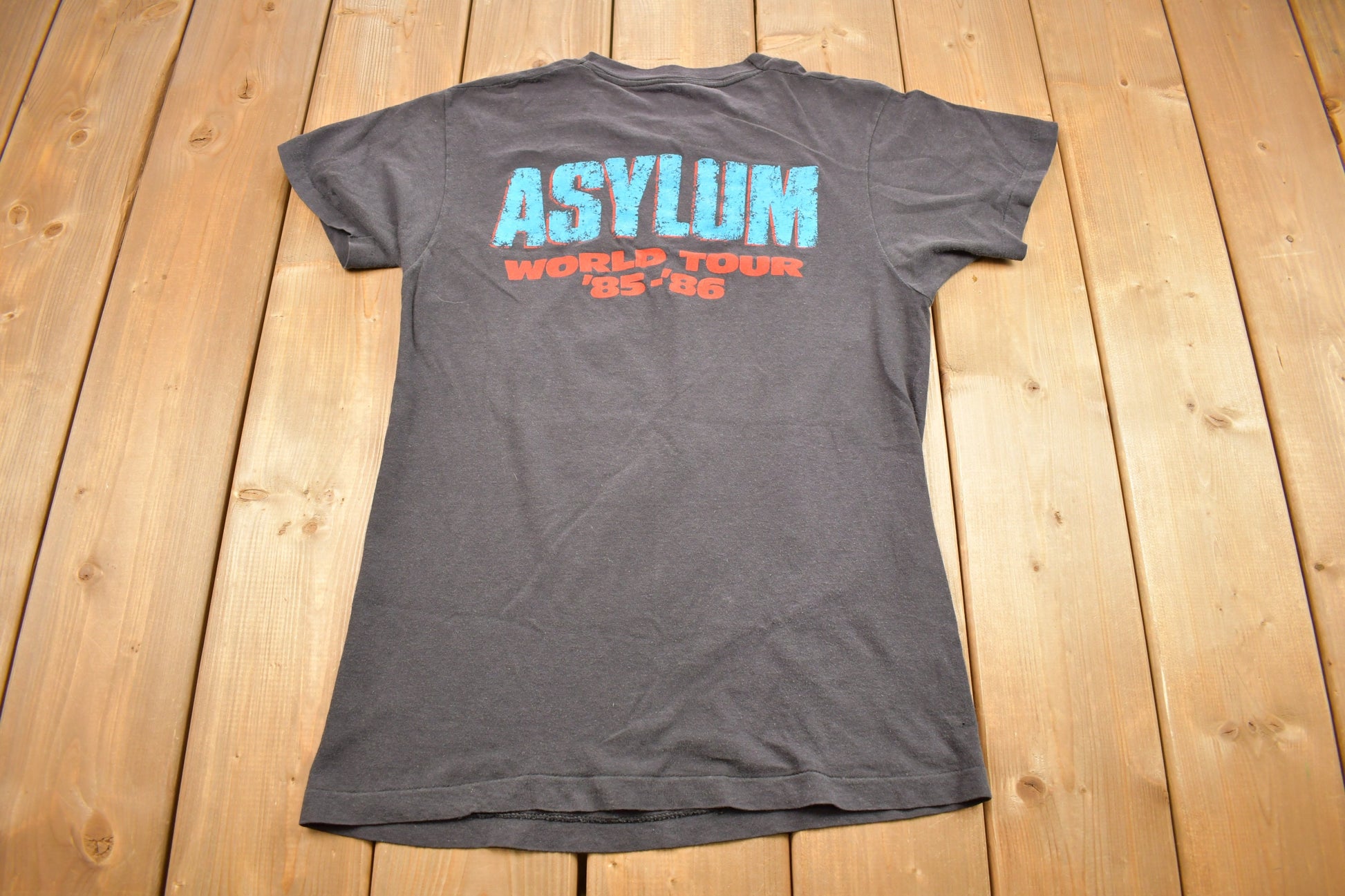 Vintage 1986 KISS Asylum World Wide Tour Band T-Shirt / Band Tee / 80s T-shirt / Music Promo / Premium Vintage