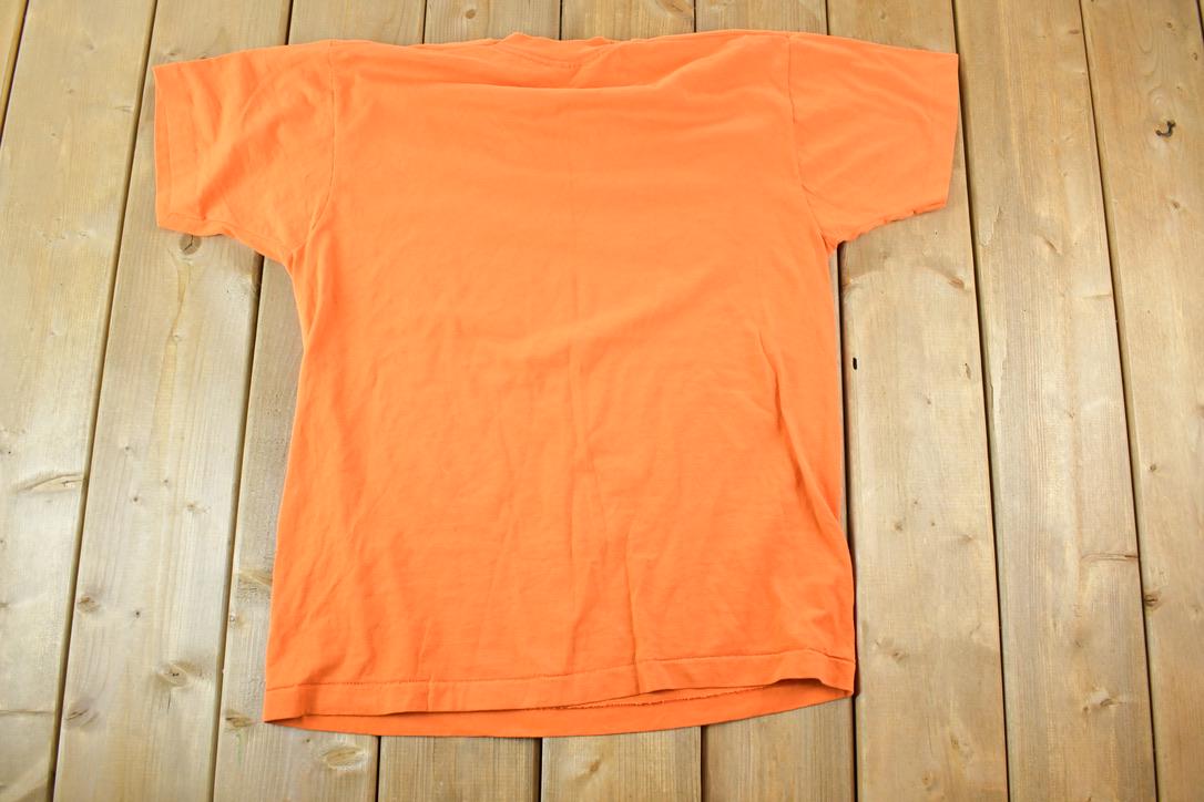 Vintage 1990s Saints Basketball Camp Souvenir Single Stitch Graphic Print T-Shirt Made In USA
