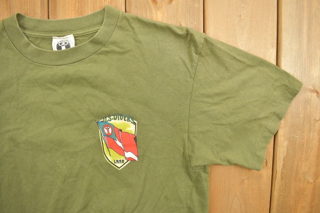 Vintage 1990s U.S Divers Graphic T-Shirt