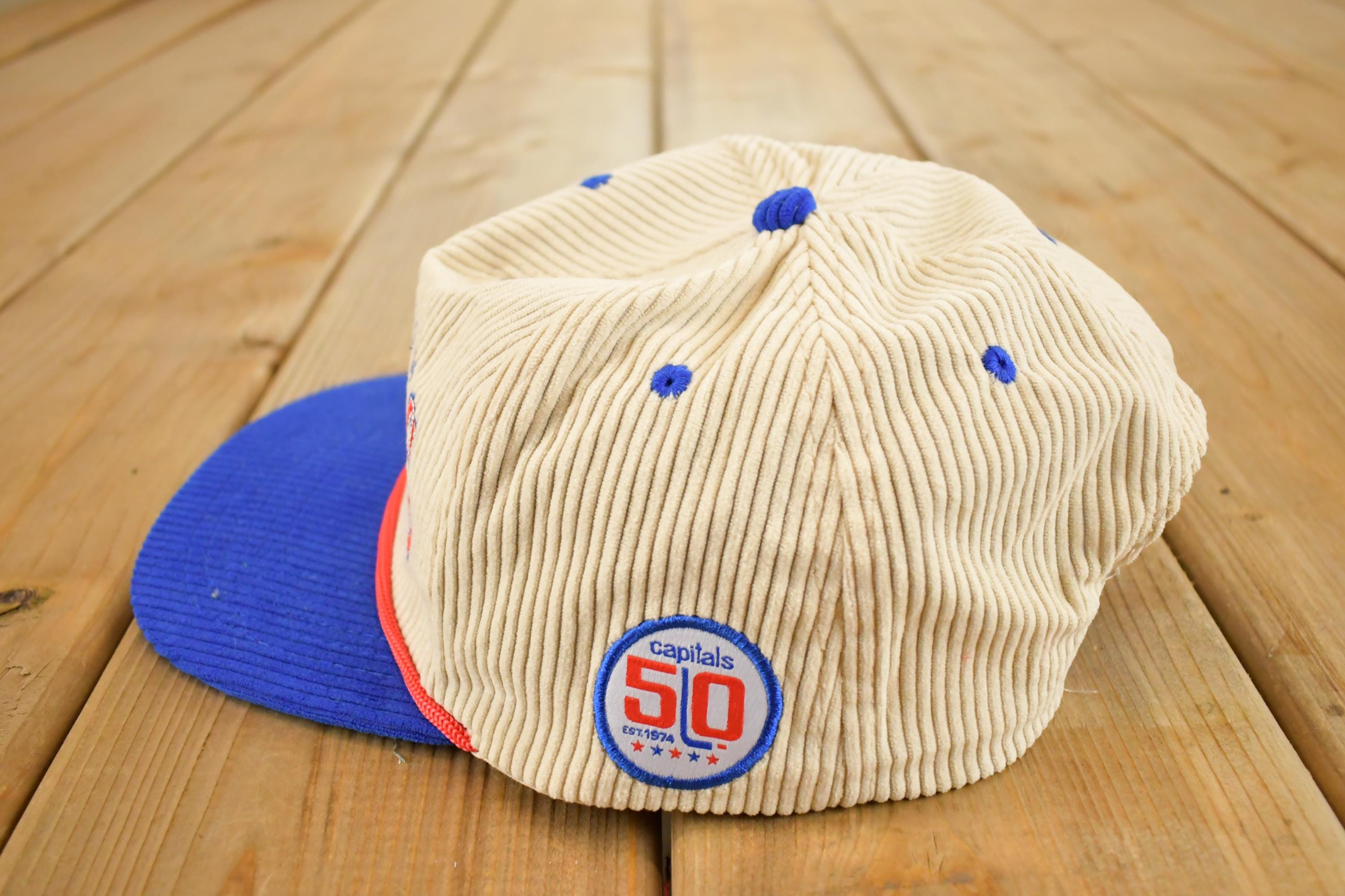 Vintage 1980s Washington Capitols NHL Corduroy Snapback Trucker Hat