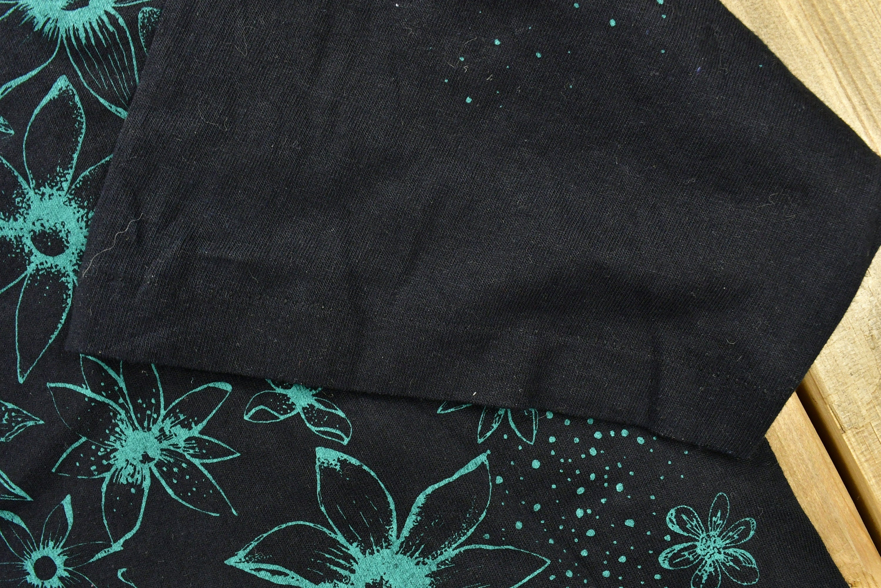 Vintage 1990s All Over Floral Graphic Print T-Shirt