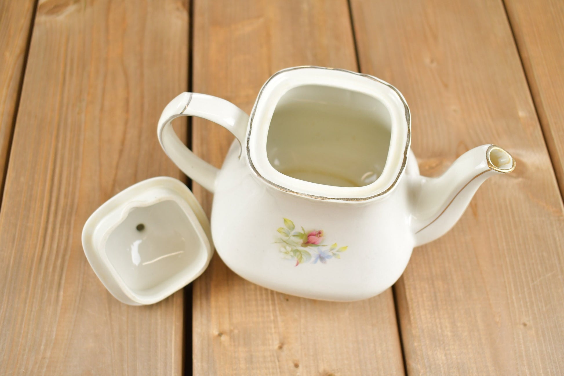 Vintage 1970s Sadler Floral Ceramic Tea Pot