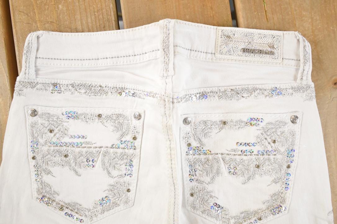Vintage Deadstock Y2K Grace In LA Bedazzled Bootcut Low Rise Jeans Women's Size 26 x 32