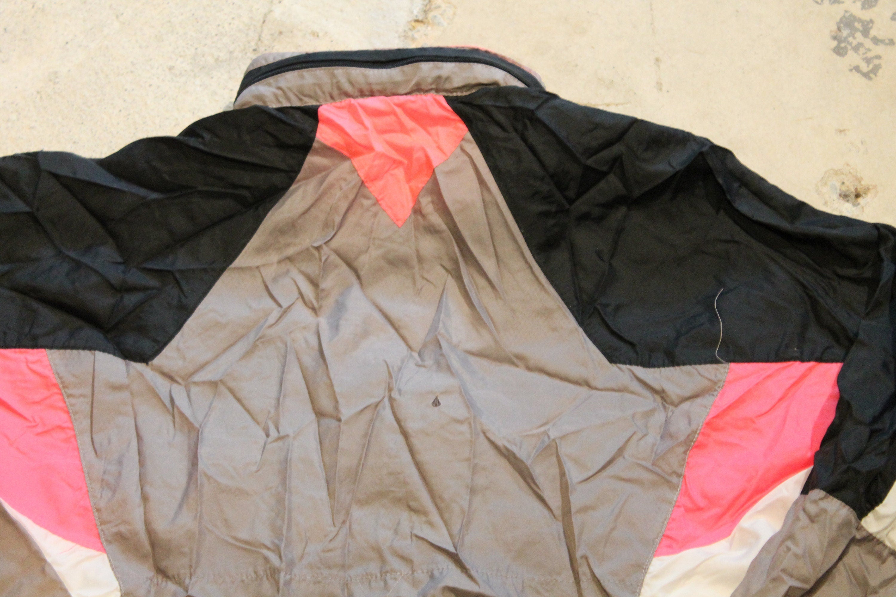 Vintage 1980s Nike Grey Tag Color Block Windbreaker