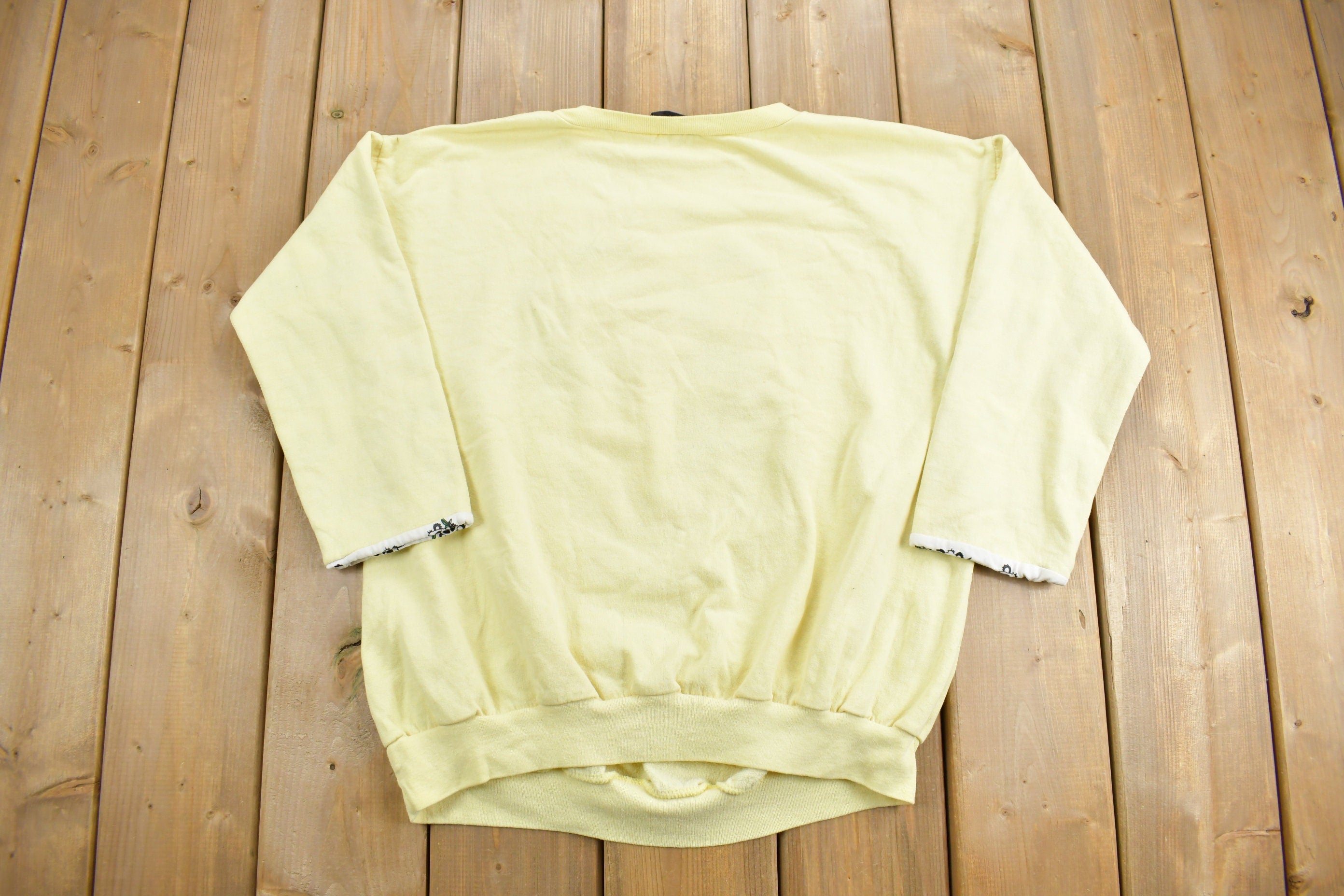 Vintage 1985 Zoo Crew Panda Graphic Crewneck Sweatshirt