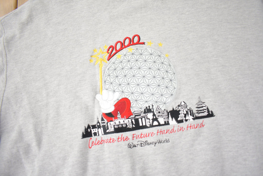 Vintage 2000 Walt Disney World Embroidered Disney Crewneck