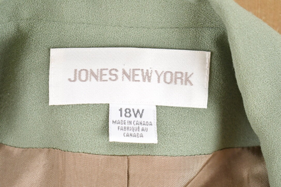 Vintage 1980s Jones New York 100% Wool Blazer