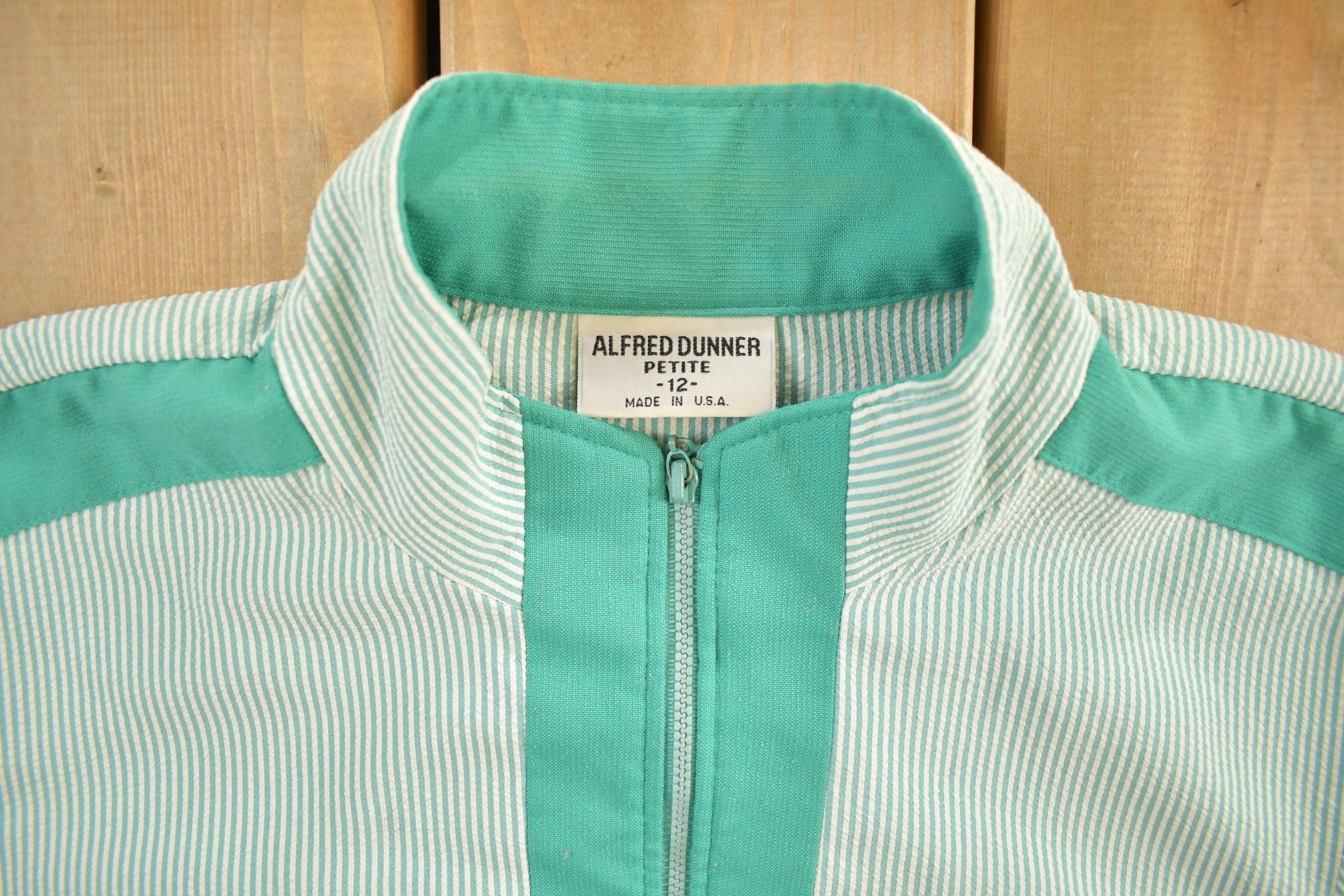 Vintage 1980s Alfred Dunner Pin Stripe Full Zip Windbreaker