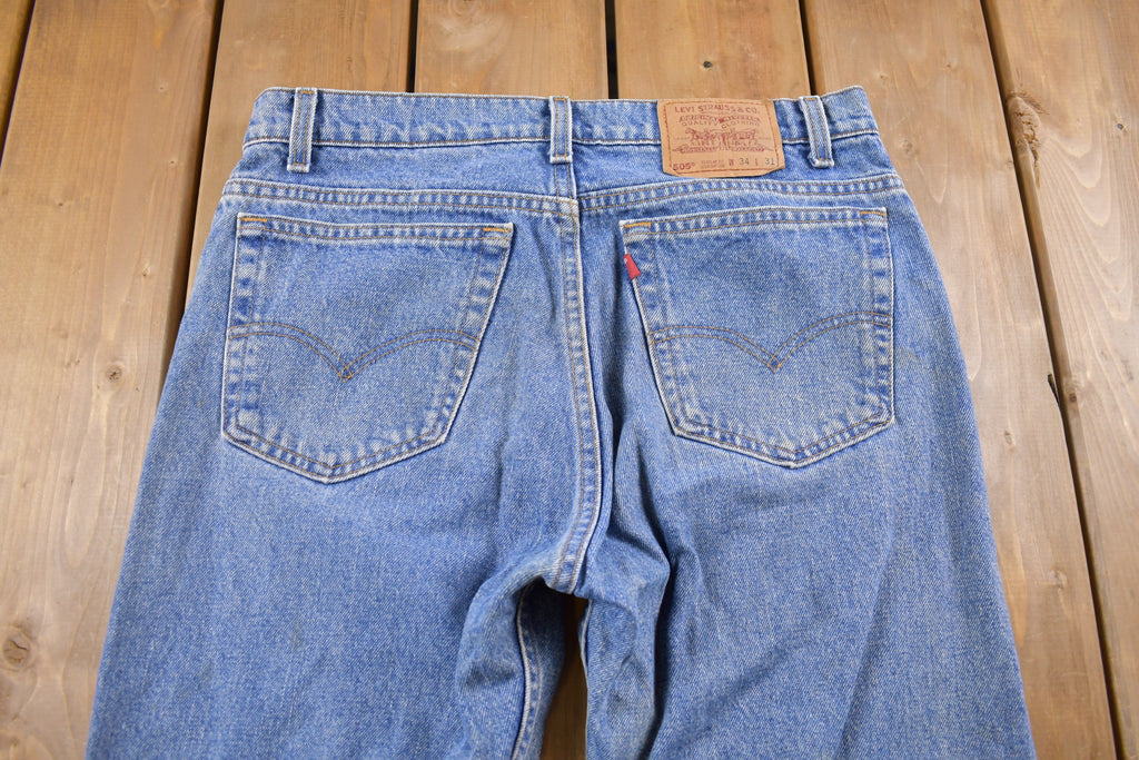 Vintage 1990s Levi's 505 Red Tab Jeans Size 32 x 31