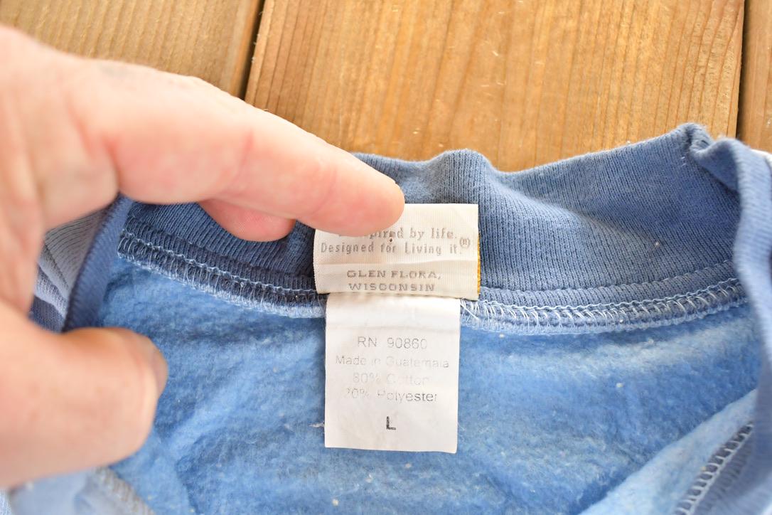 Vintage 1990s Artisans AOP Christmas Button Up Double Collar Crewneck Sweatshirt Men's M / Made In USA / 90s Xmas Crewneck