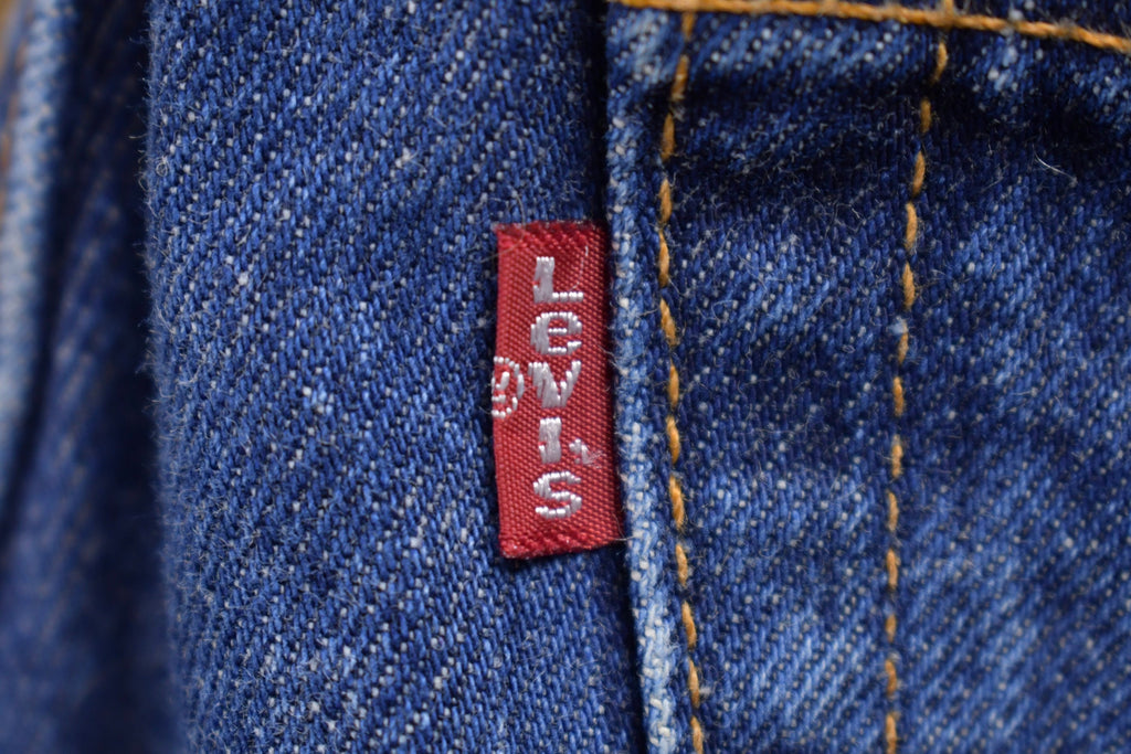 Vintage 1990s Levi's 518 Red Tab Denim Jeans Size 31 x 30