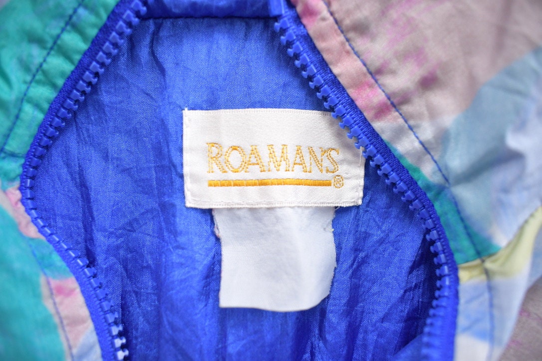 Vintage 1980s Roamans Floral Windbreaker Jacket