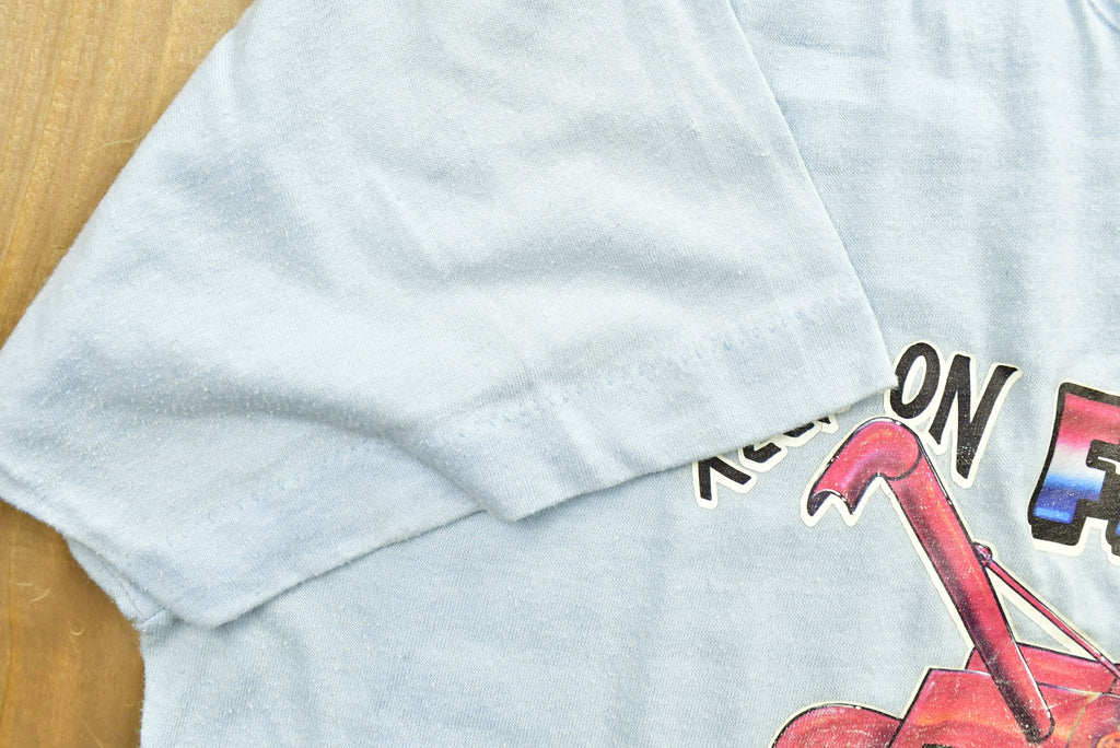 Vintage 80's "Keep On Farmin" Single Stitch T-Shirt /