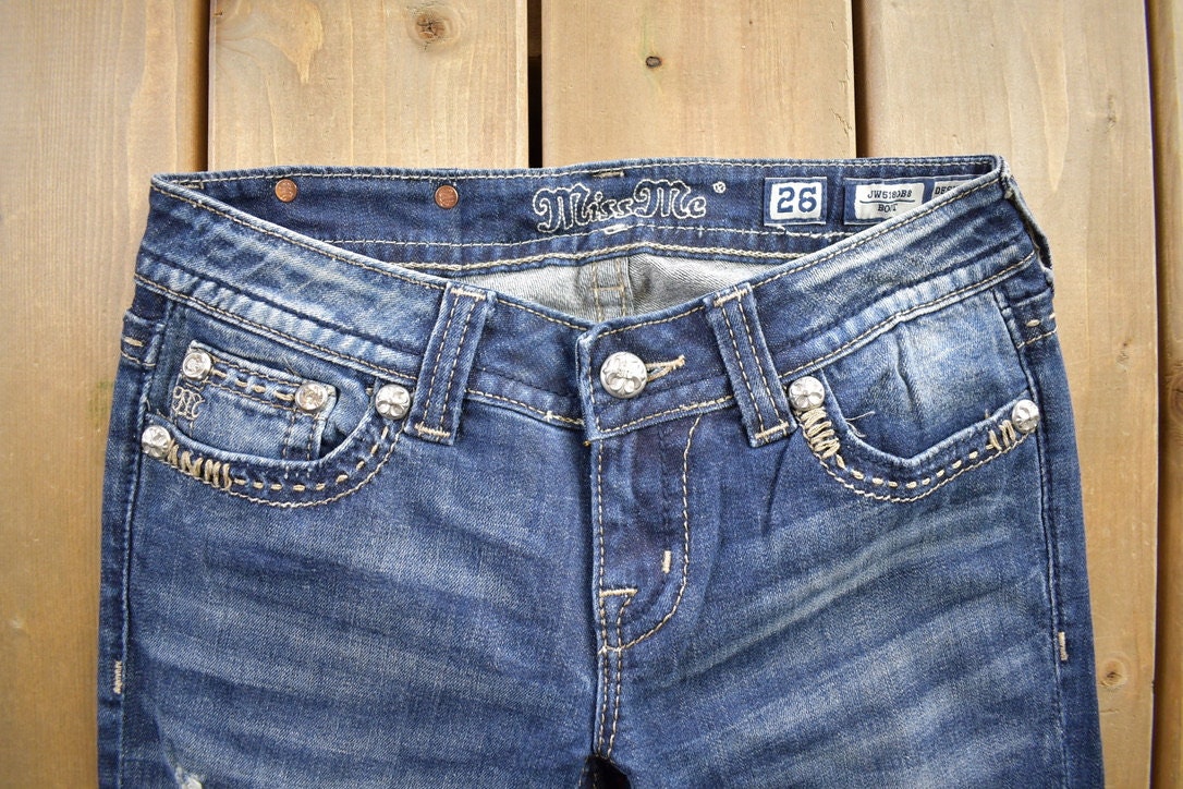 Vintage Y2K Miss Me Thrashed Bedazzled Cowgirl Western Boot Cut Low Rise Jeans Size 26x33