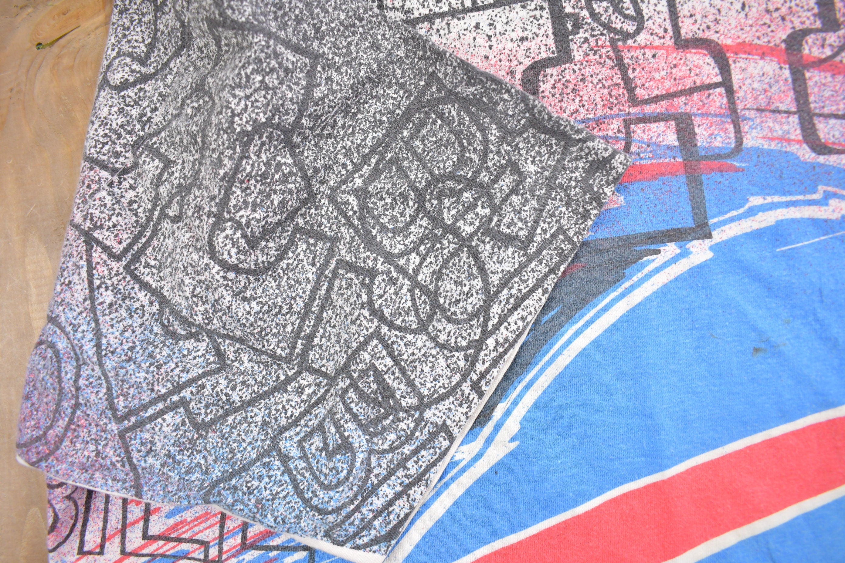 Vintage 1990s Buffalo Bills NFL All Over Print T-Shirt
