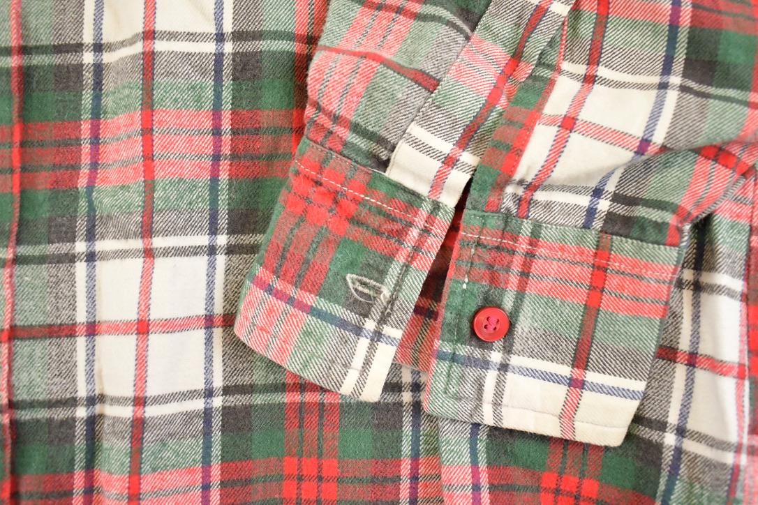 Vintage 1990s Compass Plaid Button Up Shirt Men's M / 90's Rugged Polo