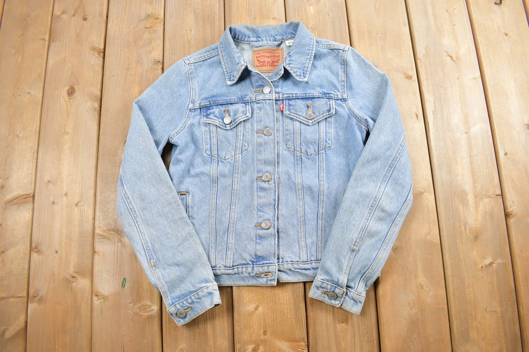 Vintage 1990s Levi's Denim Jean Jacket
