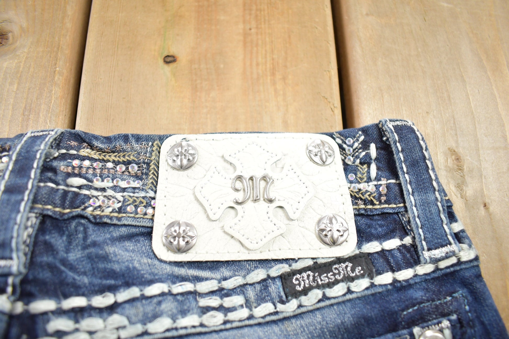 Vintage Y2K Miss Me Bedazzled Low Rise Jeans Size 26x33