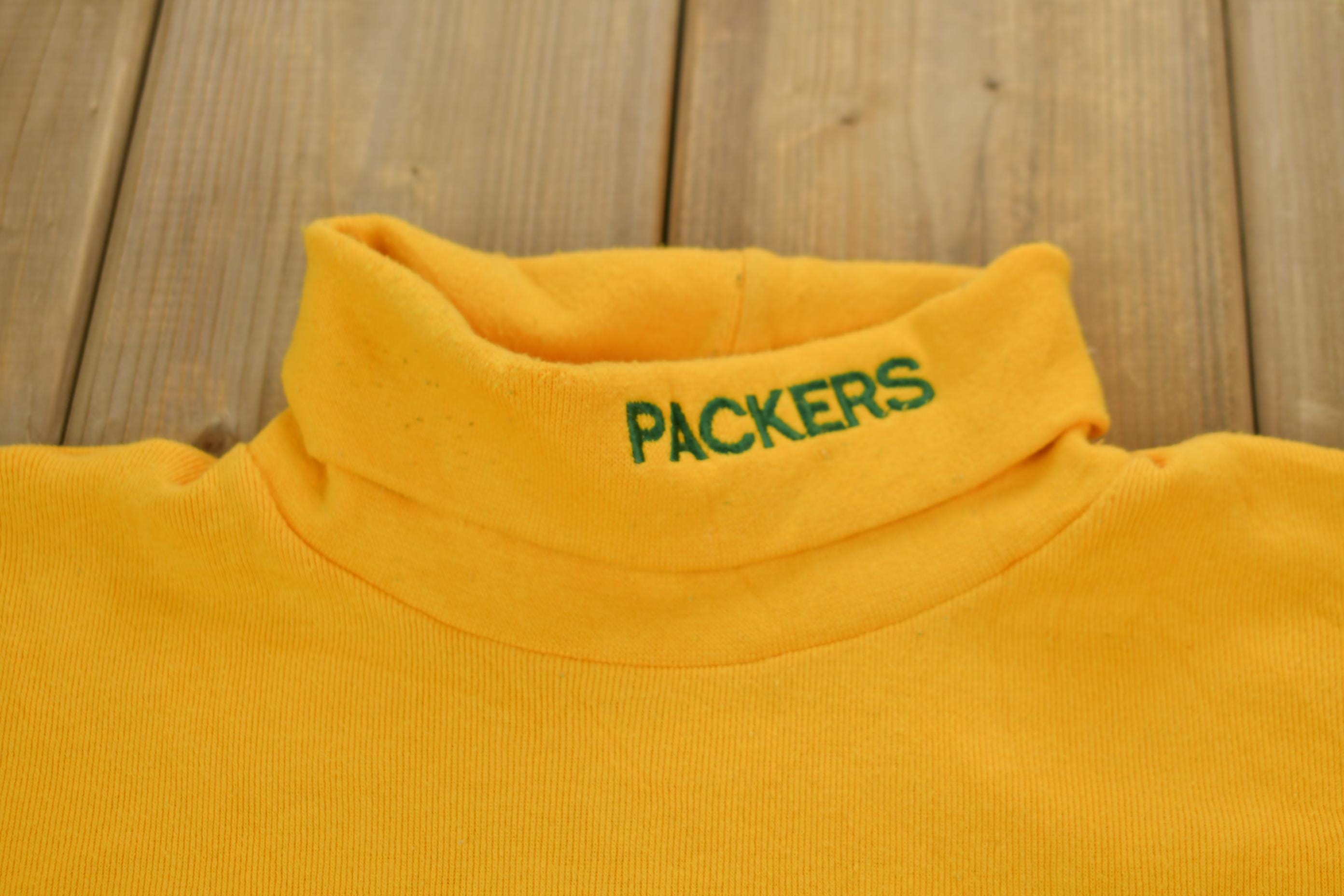 Vintage 1990s Green Bay Packers NFL Embroidered Turtleneck