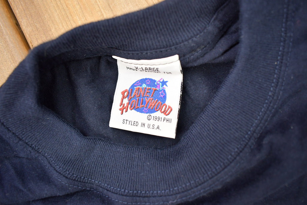 Vintage 1991 Planet Hollywood Paris Souvenir Pocket T Shirt