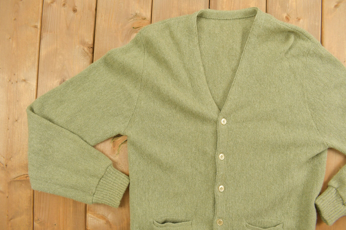 Vintage 1980s Knitted Cardigan Sweater / Vintage Cardigan / Button Up / Blank / V Neck / Cardigan / True Vintage