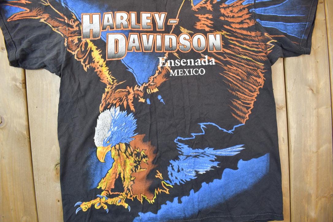 Vintage 1990s Harley Davidson Motorcycles Bald Eagle Graphic T-Shirt