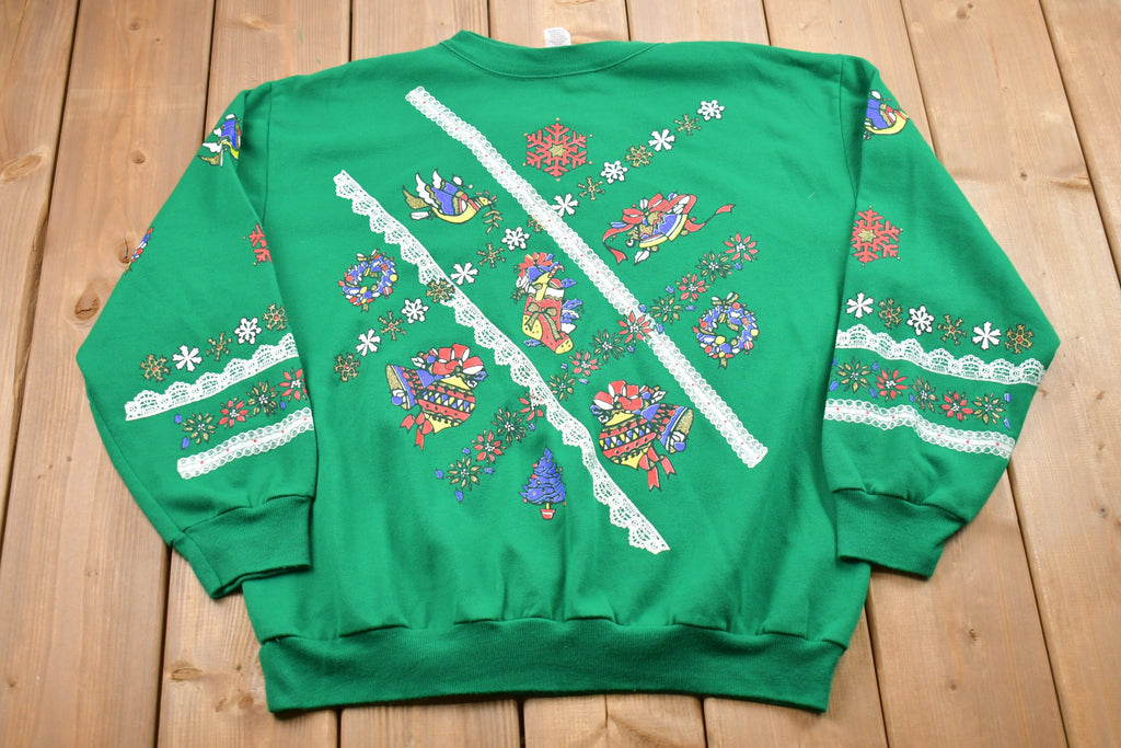 Vintage 1990s Main St. Christmas Graphic Crewneck , Christmas Pattern Print , Vintage Holiday Sweatshirt , Athletic Pullover , Made In USA