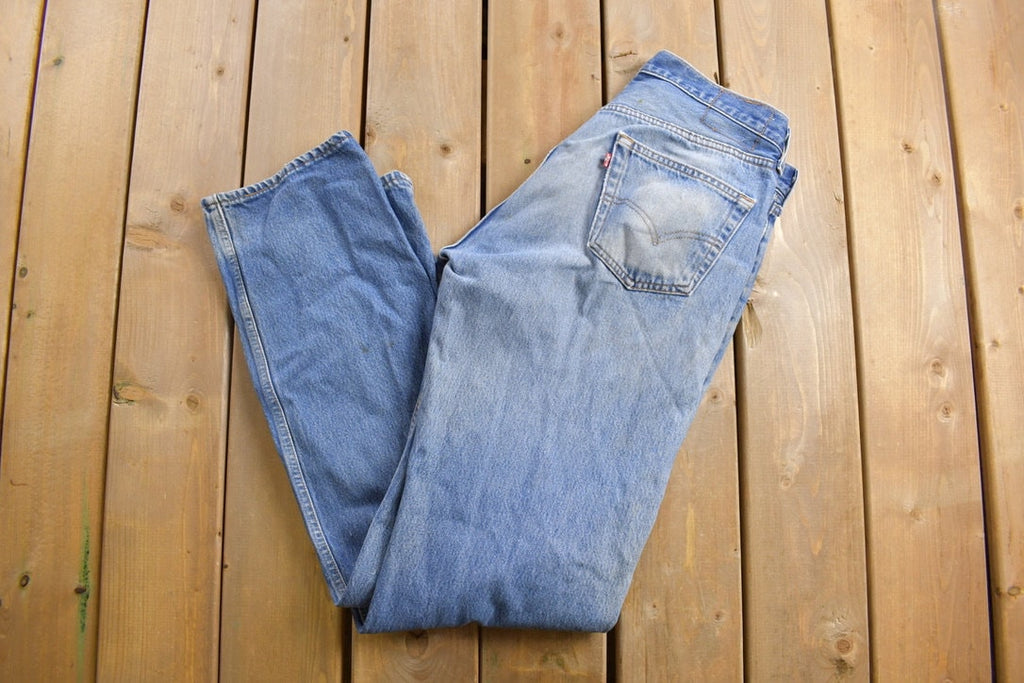 Vintage 1990s Levi's 550 Red Tab Denim Jeans Size 34 x 35