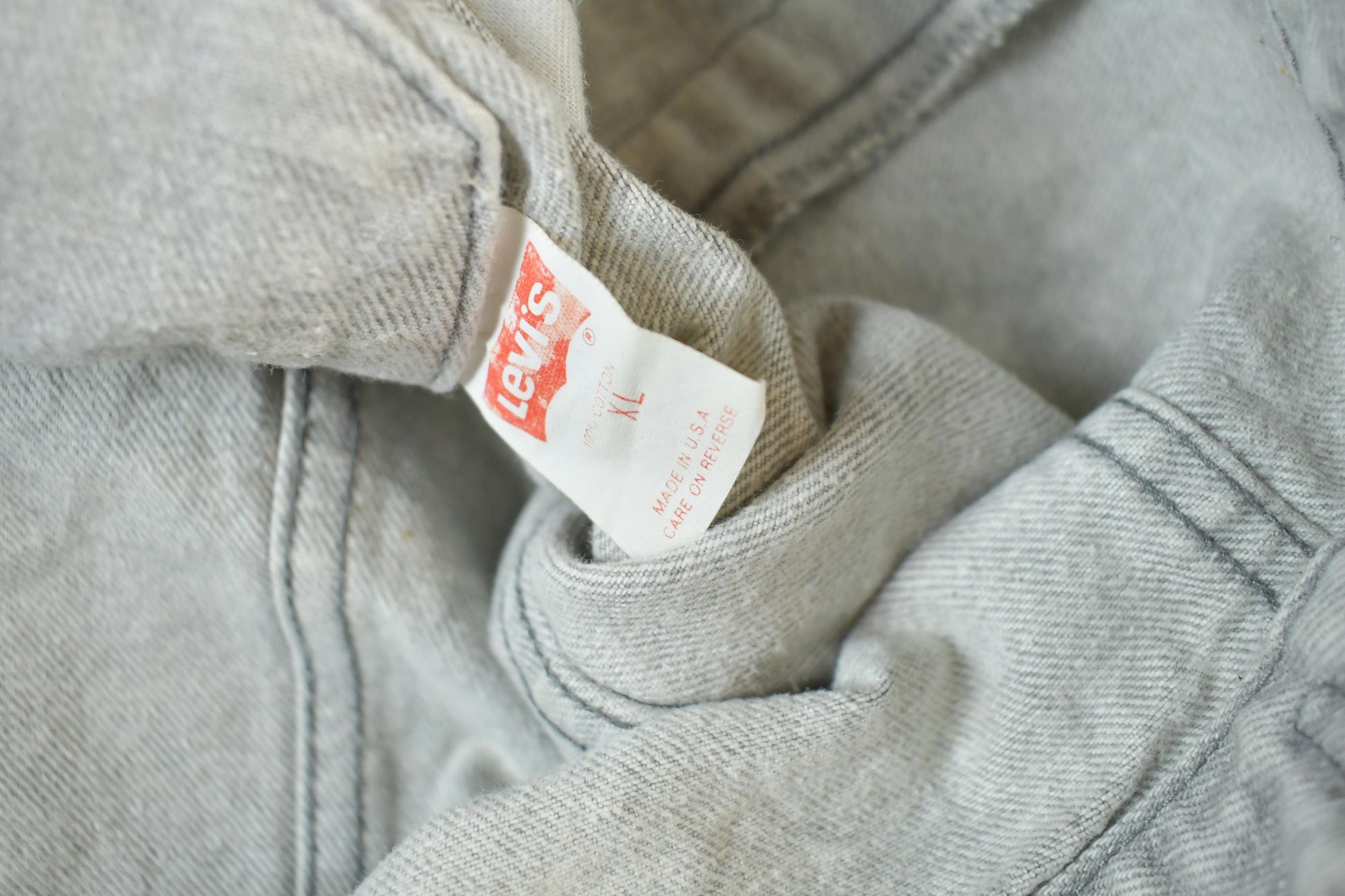 Vintage 1970s Levi's Bleached Acid Wash Type 3 Jean Jacket Men's XL  Made In USA  70s Hippie  Type III True Vintage