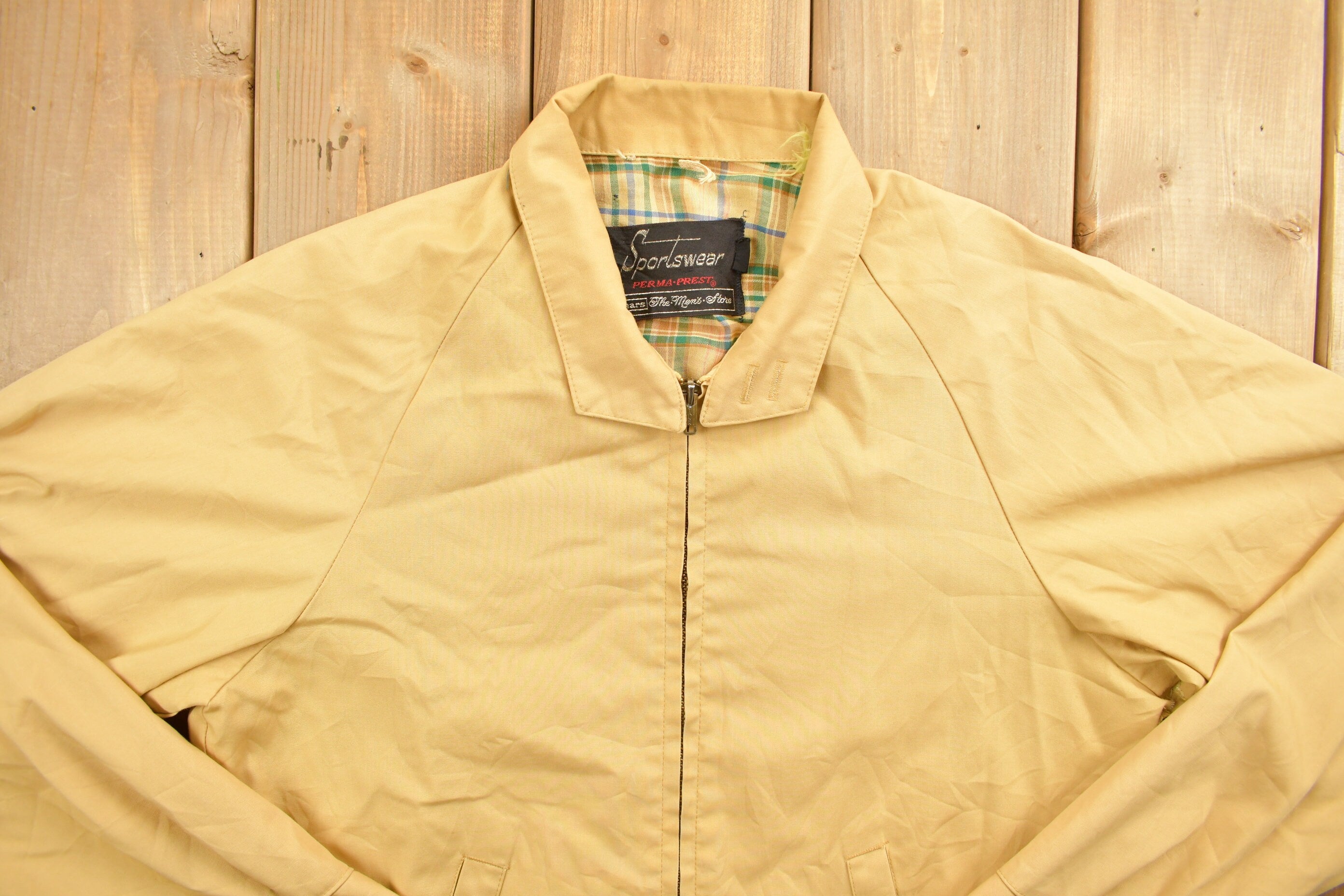 Vintage 1980s Sportswear Blank Beige Windbreaker Jacket