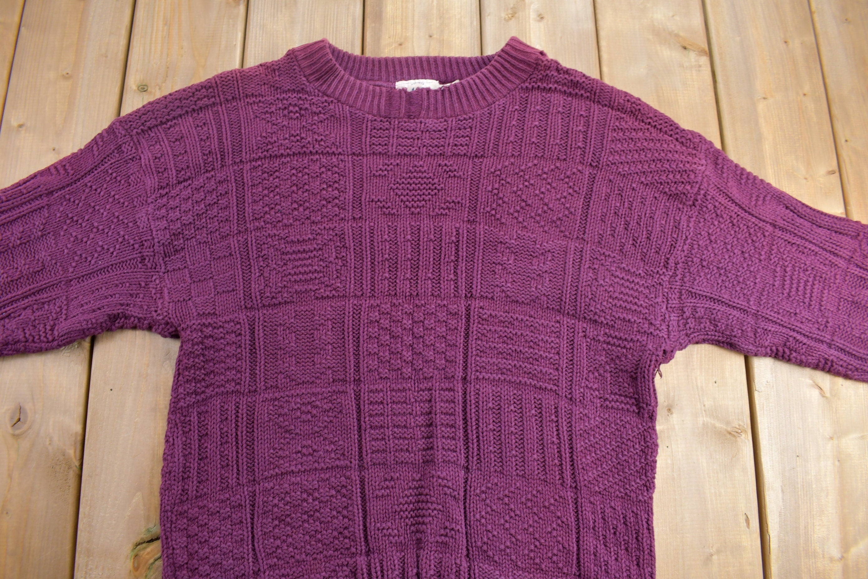 Vintage 1990s Van Heusen 417 Cable Knit Crewneck Sweater