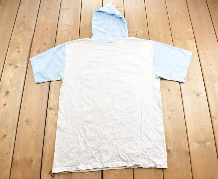 Vintage 1990s University of North Carolina Collegiate T-Shirt  NCAA Tee  Americana  Sportswear Tar Heels