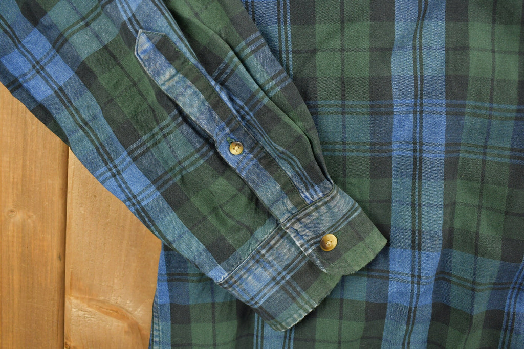 Vintage 1990s Nautica Plaid Button Up Shirt