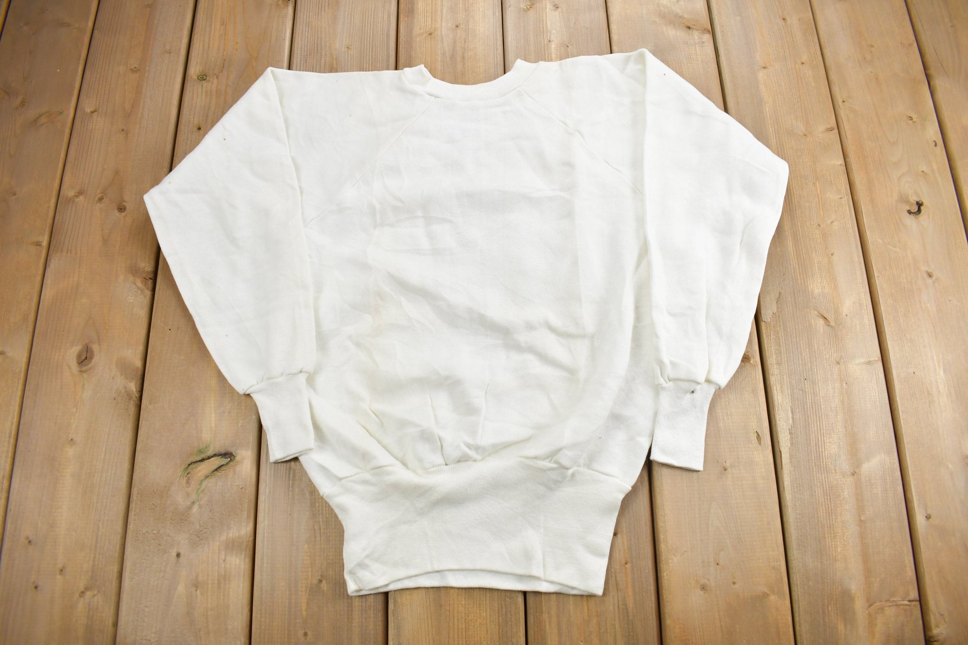 Vintage 1970s Blank Raglan Crewneck Sweatshirt  70s Crewneck  Vintage White Blank  Athleisure  Streetwear  True Vintage