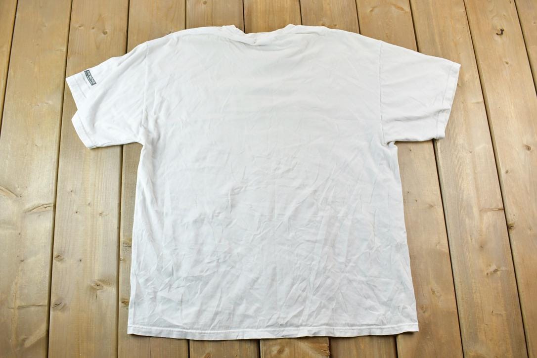 Vintage 1990s Manchots Montreal Eco Dome Souvenir T-Shirt