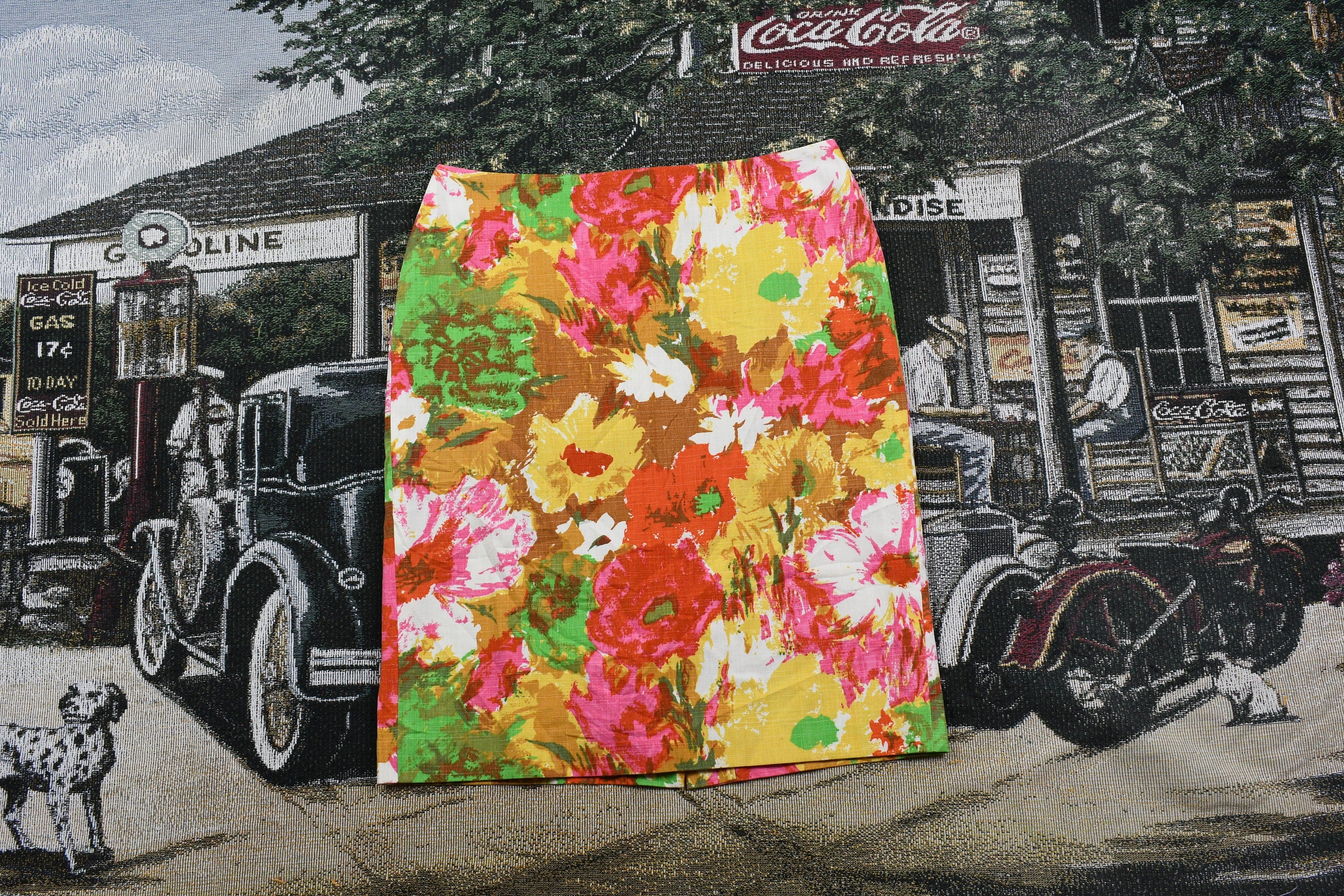 Vintage 1990s All Over Print Floral Theme Talbots Skirt Size 19.5 x 23.5