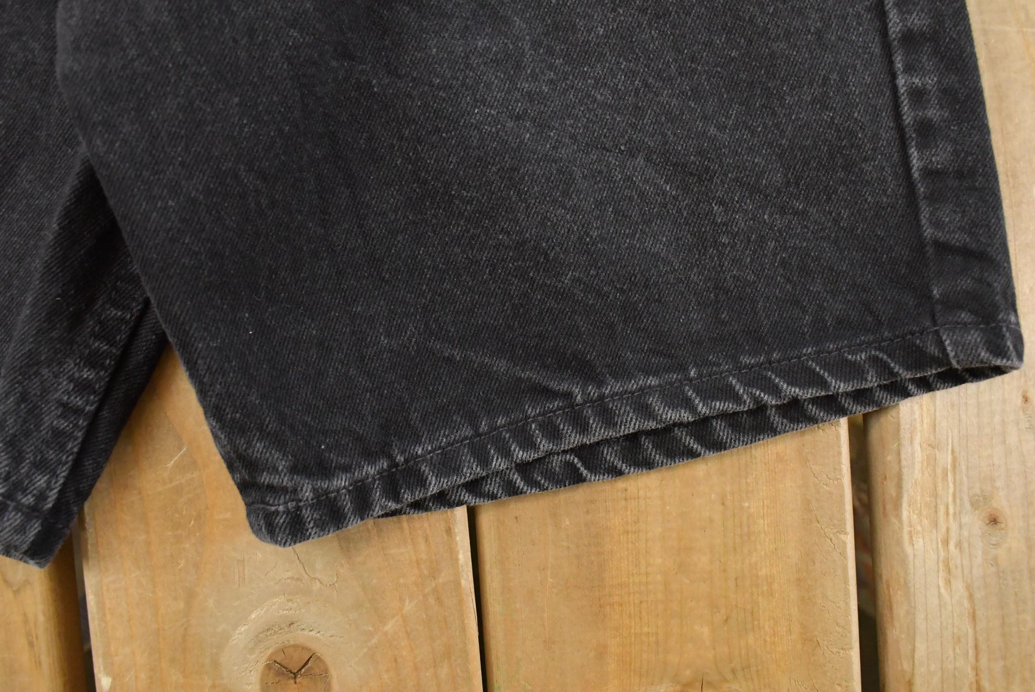 Vintage 1990s Levi's 550 Relaxed Denim Jean Shorts Men's 33 / Relaxed Fit / 90s Shorts / Bottoms / Vintage Jeans / Jorts